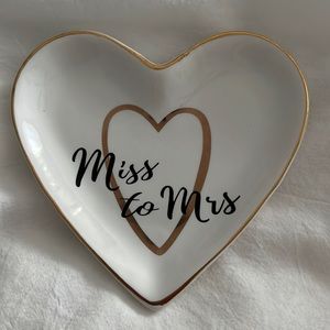 Miss to Mrs Ring Dish